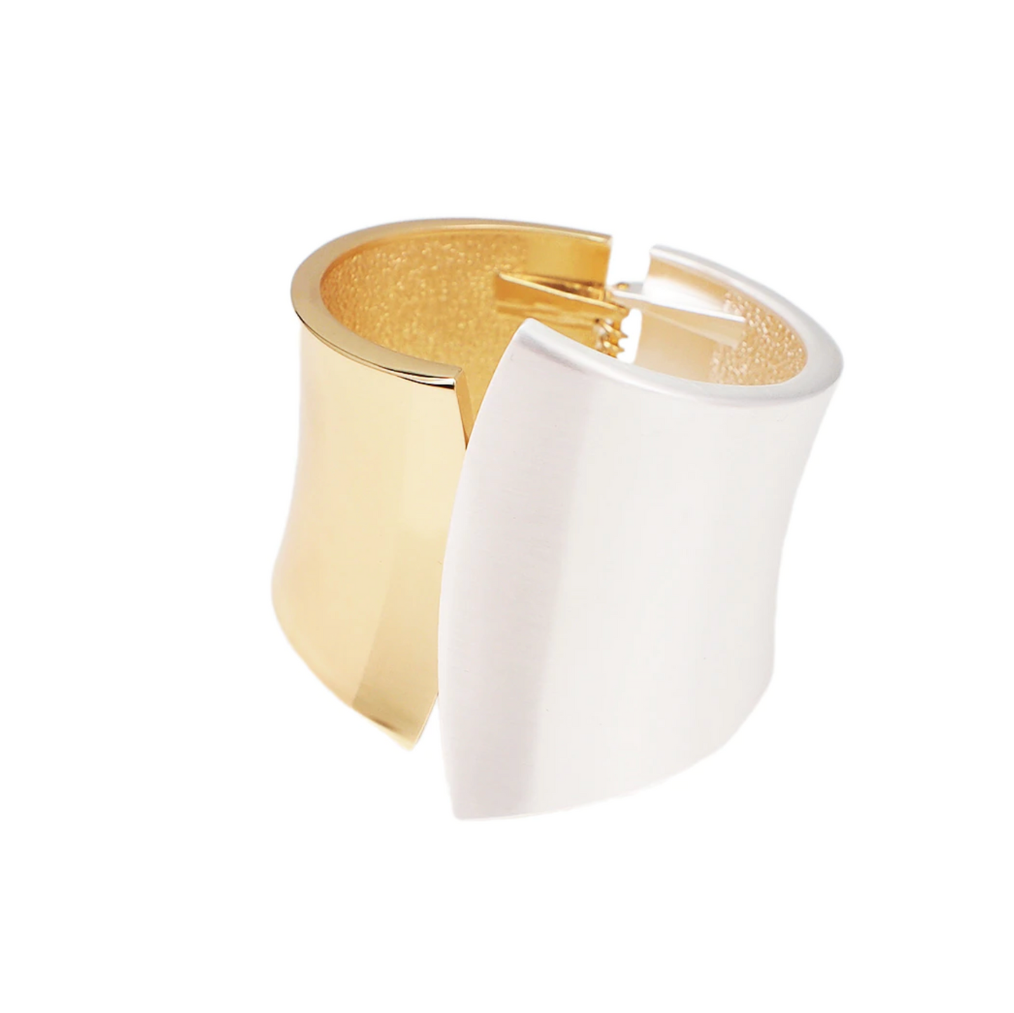 Gold-Tone Sculptural Cuff Bracelet with Spring Hinge – Bold Statement Jewellery