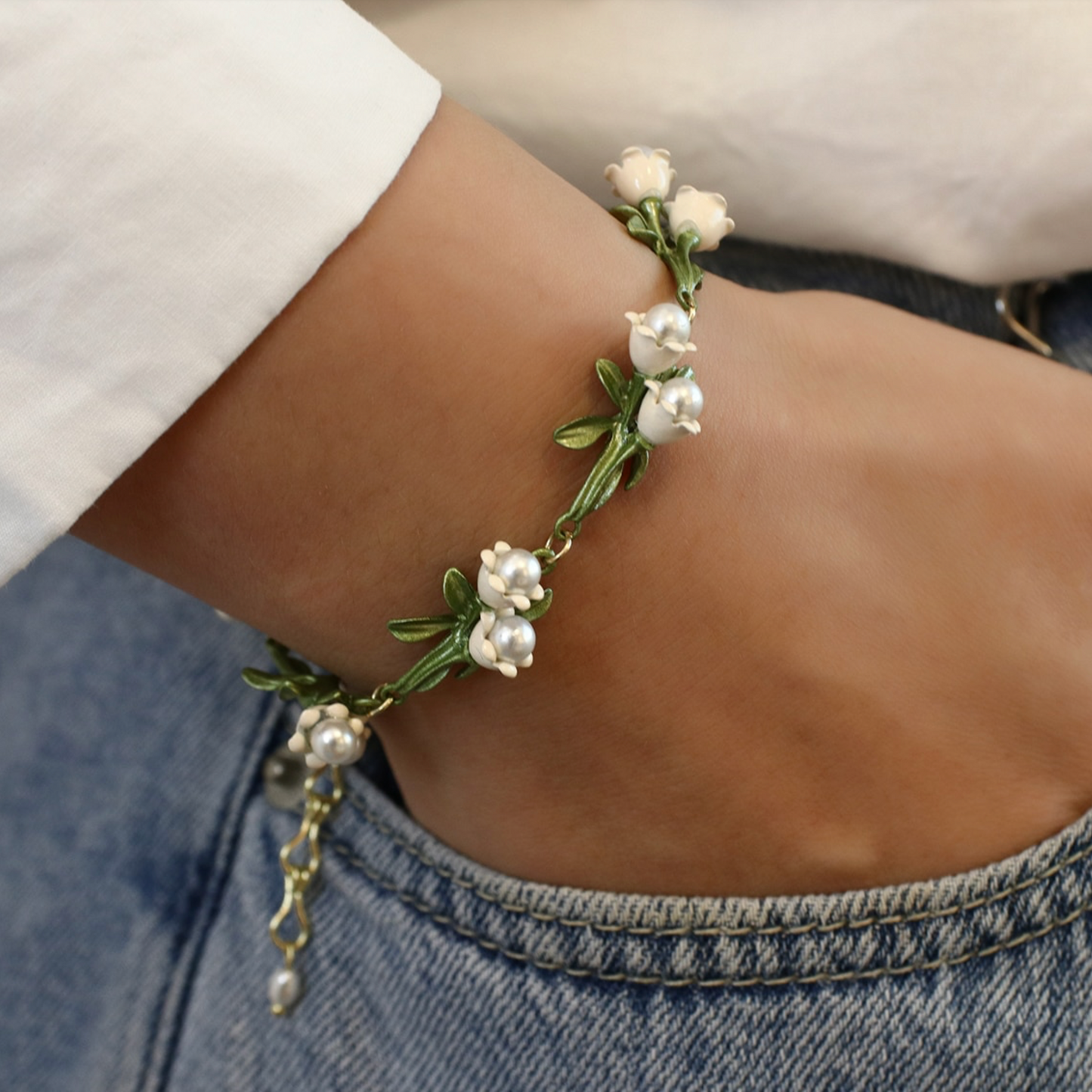 Green Leaves Pearl Flower Bracelet