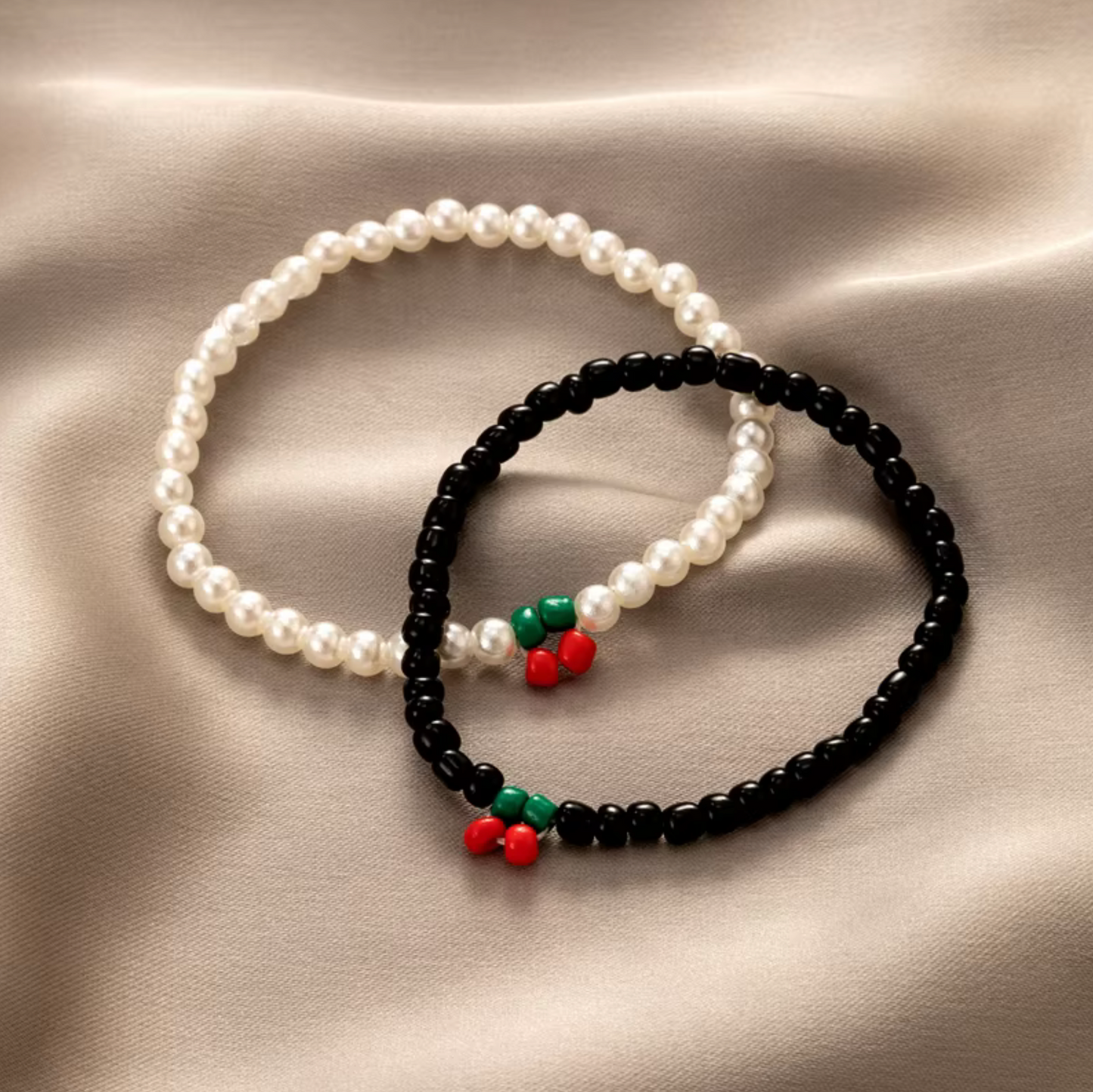 Imitation Pearl Black Beaded Cherry Bracelet Set