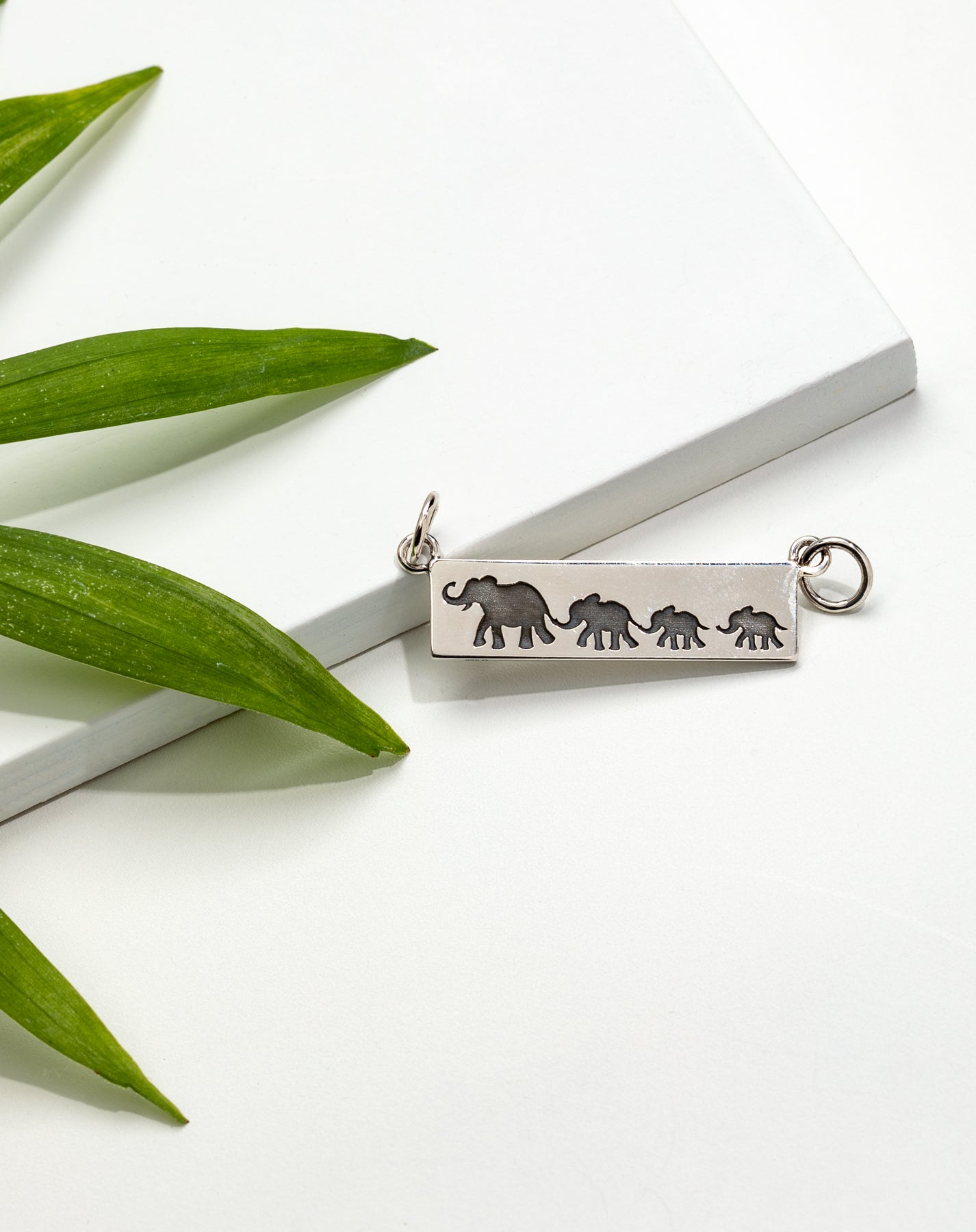 Sterling Silver Bar Elephants Pendant