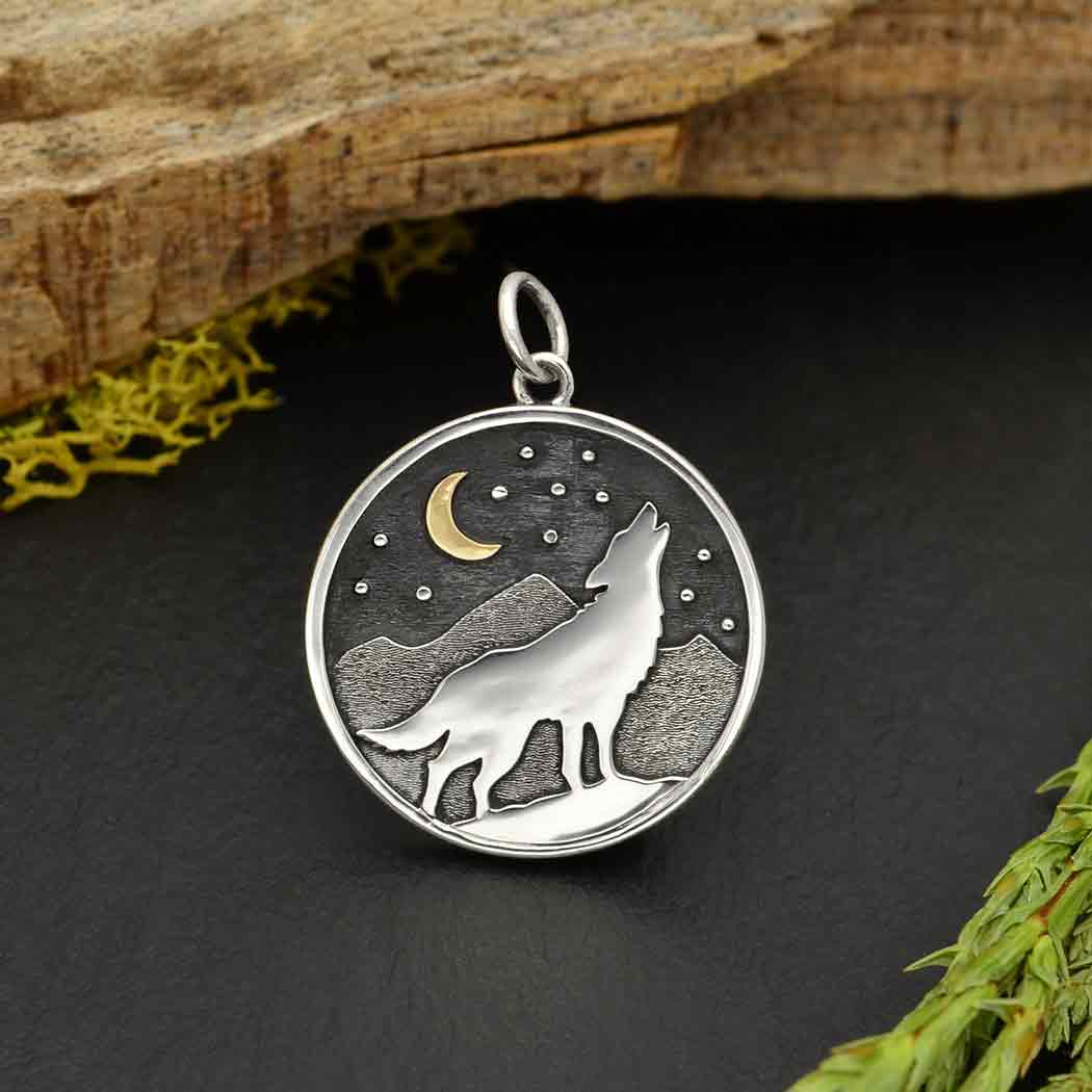 Sterling Silver wolf in Starry Night Rond Pendant