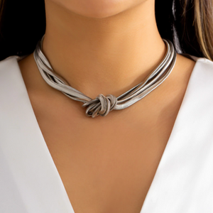 Herring Bone Chain Knot Necklace In Silver