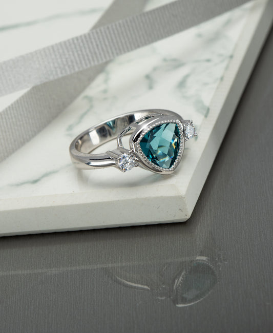 Teal Cubic Zirconia & Sterling Silver Trillion-Cut Illusion Ring