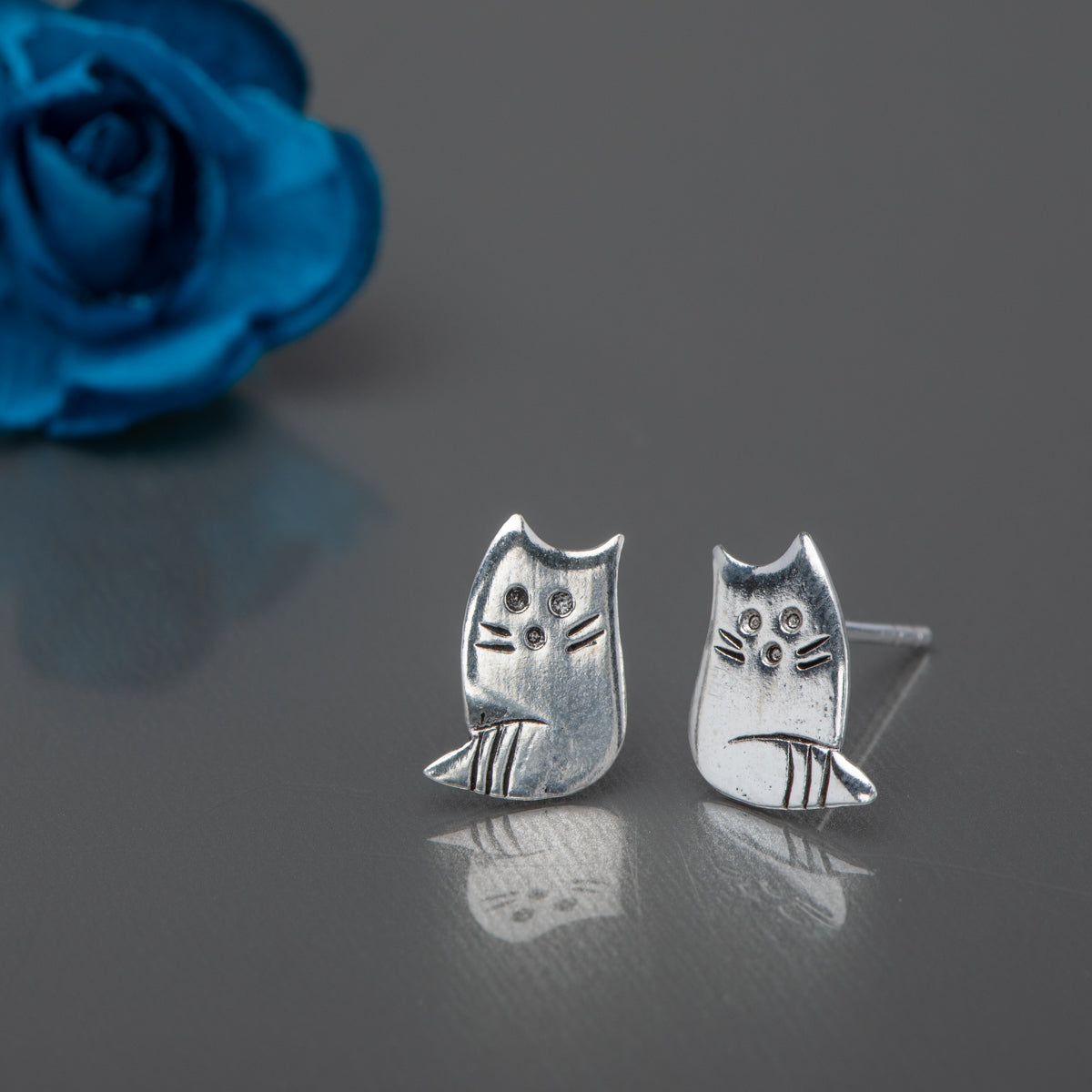 Sterling Silver Cute Cat Stud Earrings