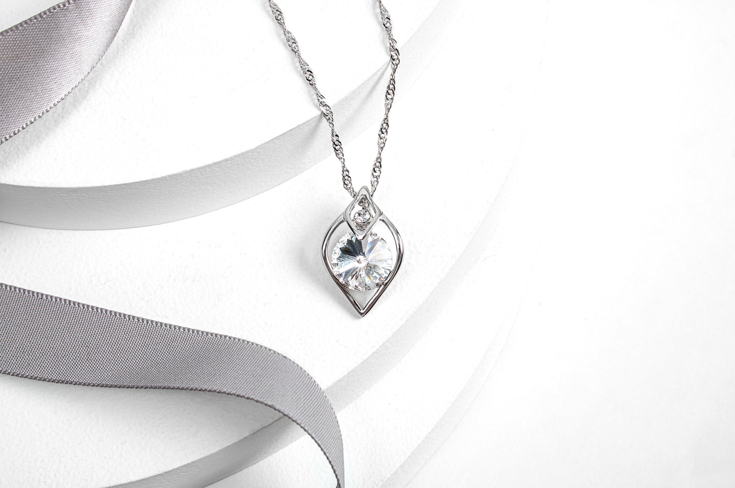 Crystal Rivoli Pendant Necklace