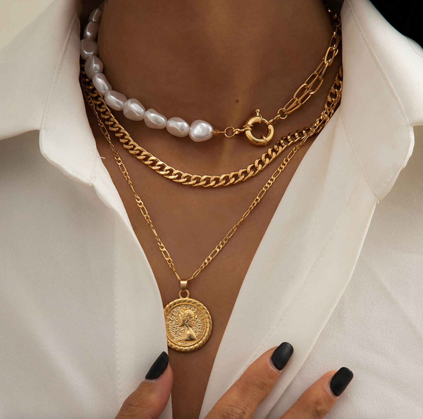 imitation and pearl goldtone coin pendant necklace set