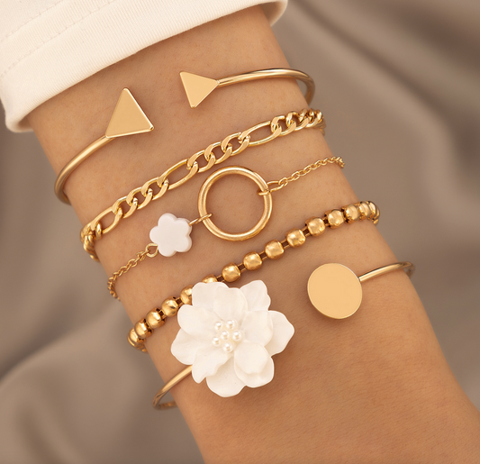 Goldtone & White Floral Chain Bracelet Set