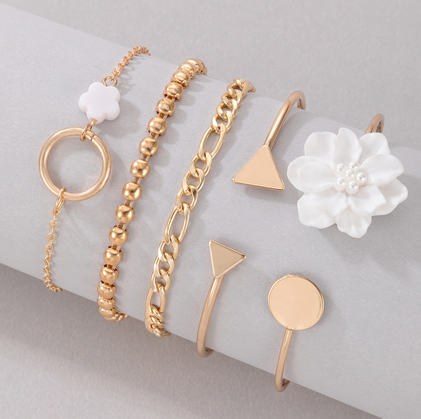 Goldtone & White Floral Chain Bracelet Set