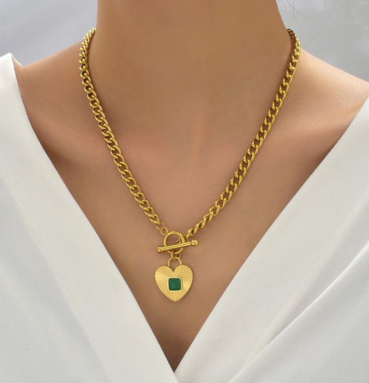 Goldtone & Green Heart Chain Link Necklace