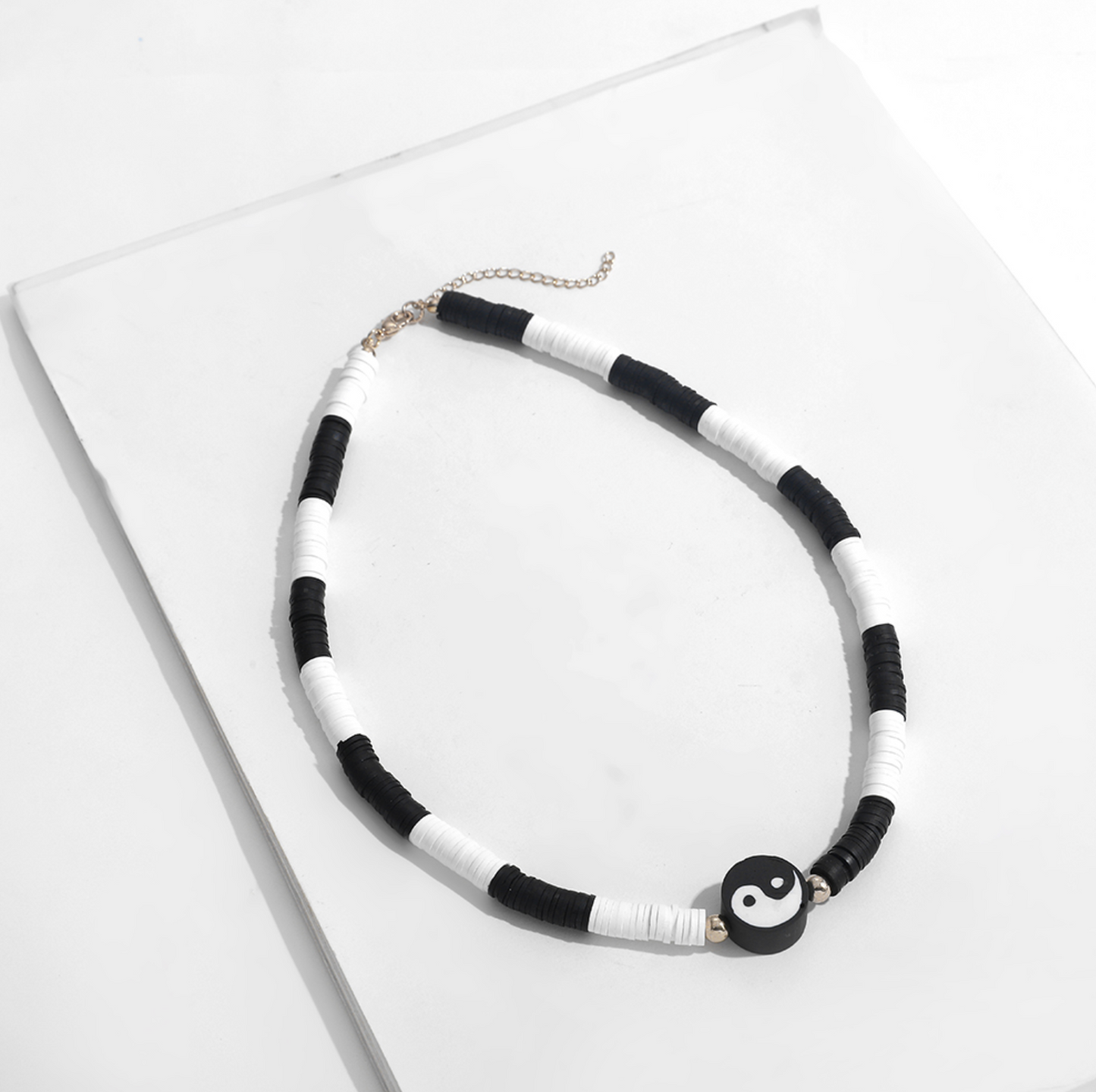 Black & White Beaded Yin Yang Bracelet