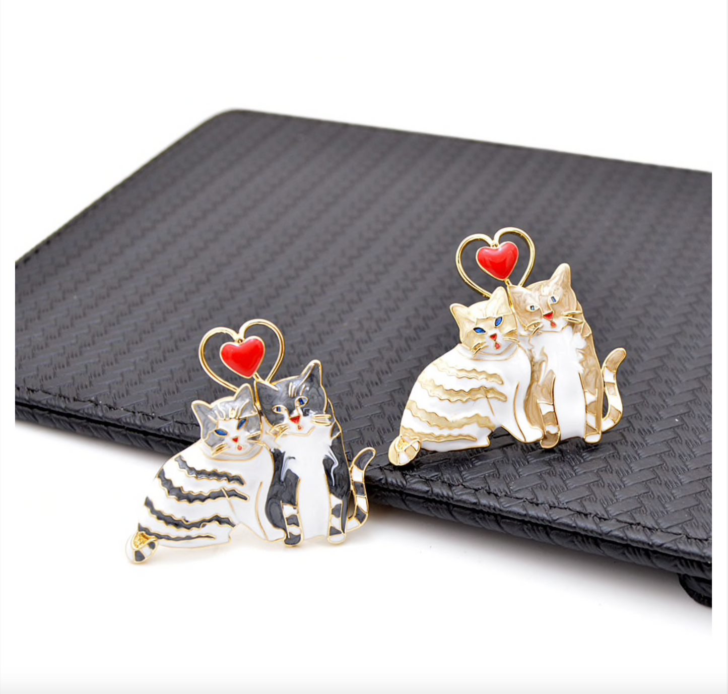 Dual Cats With Heart Brooch