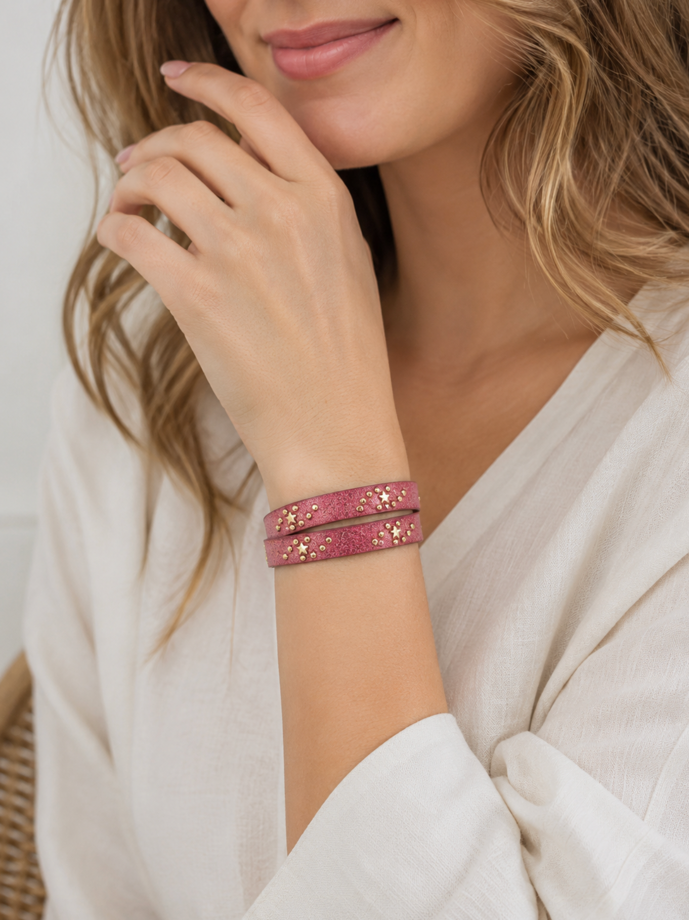 Red gold star bracelet
