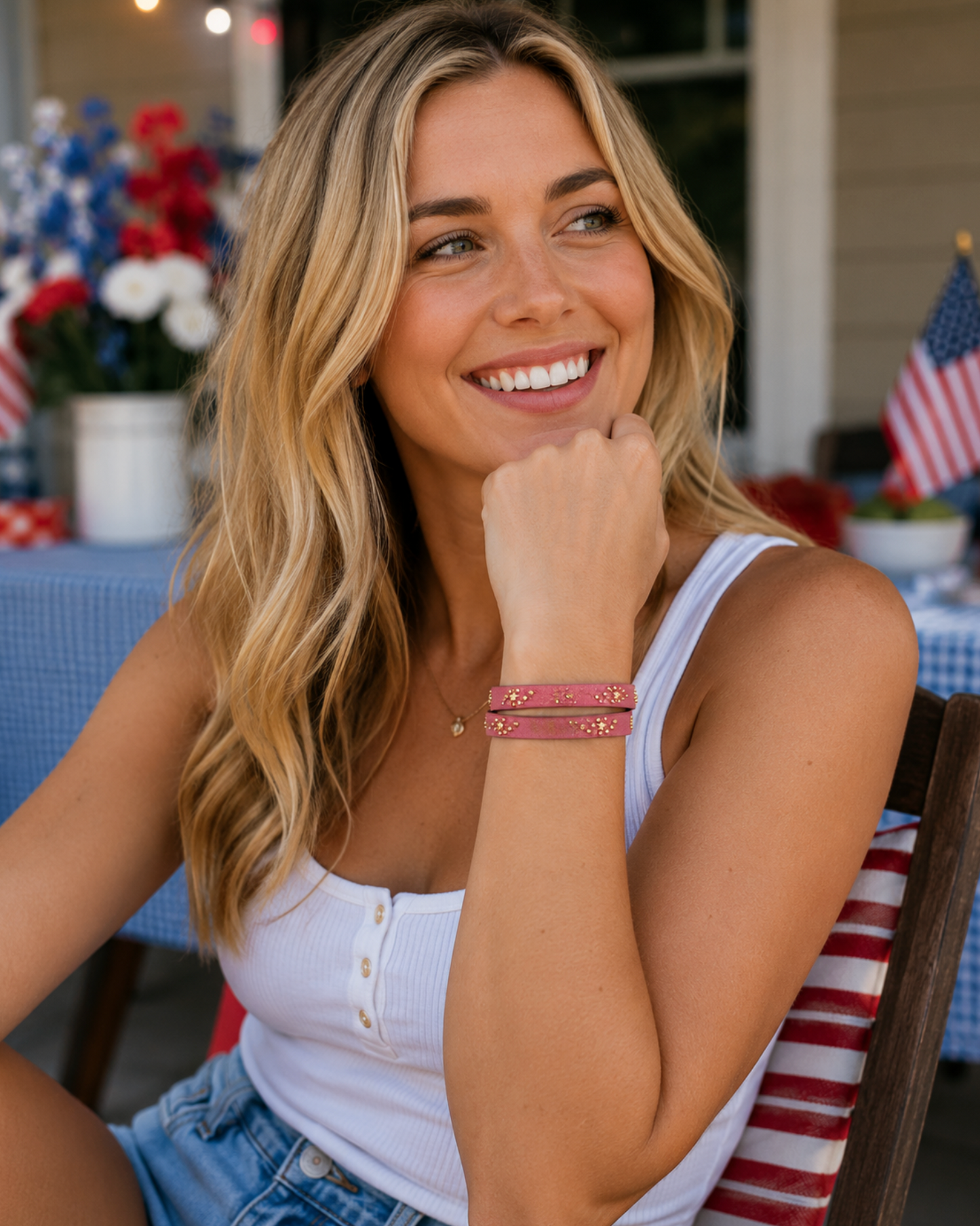 Red gold star bracelet