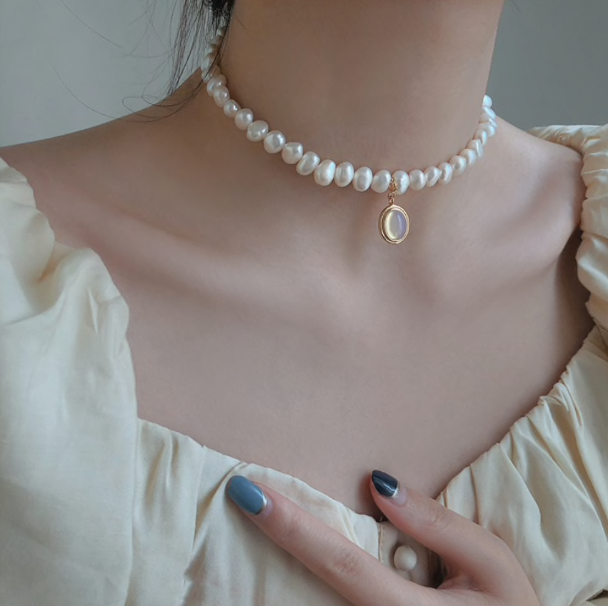 Vintage Freshwater Pearl Choker Necklace