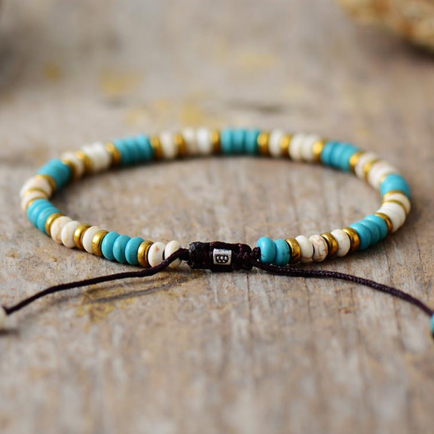 White, Turquoise & Goldtone Beaded Adjustable Bracelet