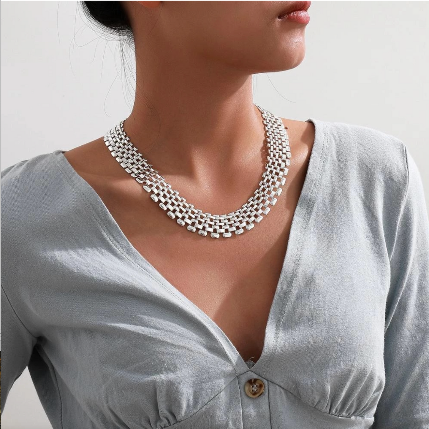 Silvertone Collar Necklace