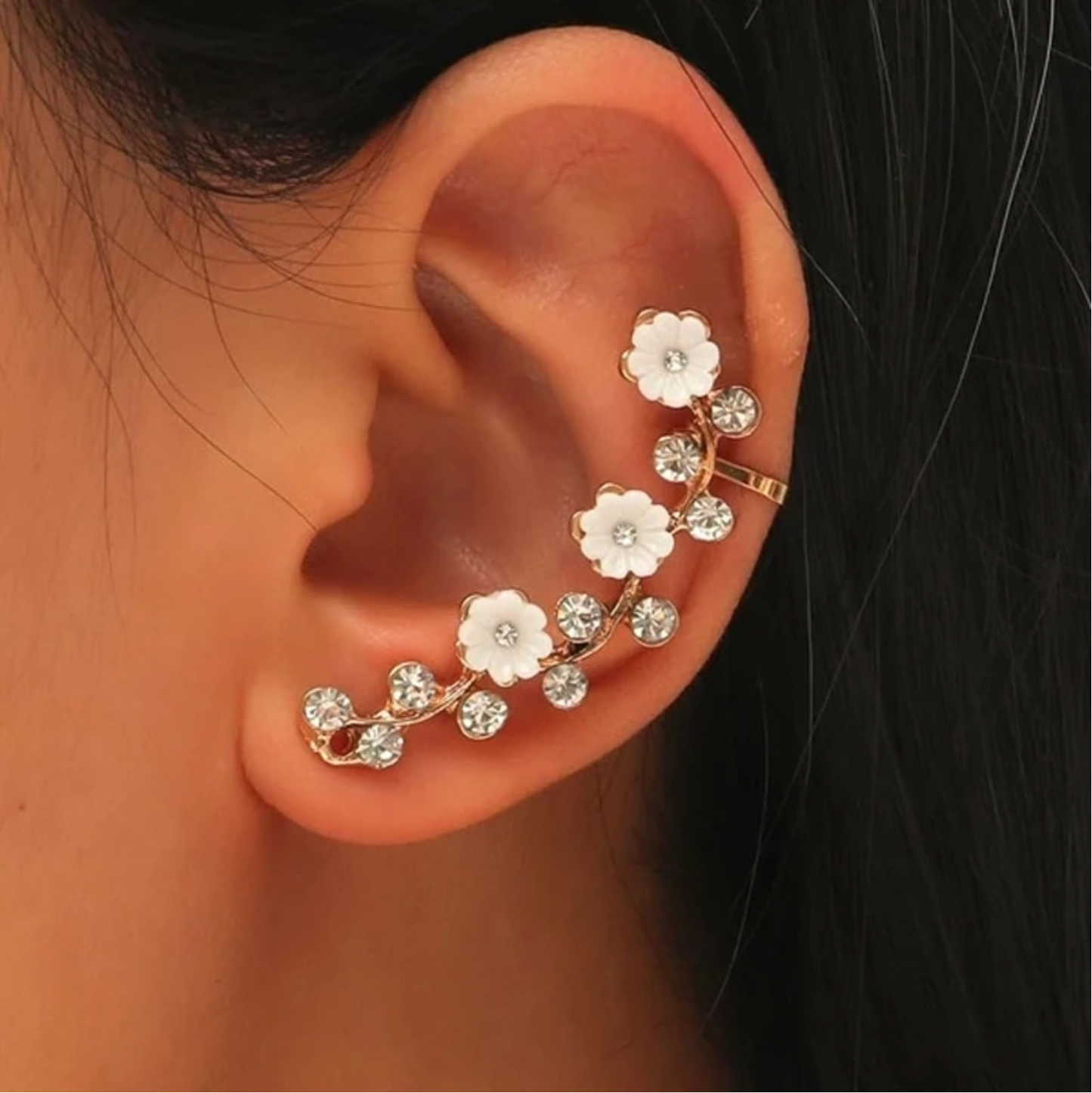 Goldtone Crystal & White Flower Ear Crawler