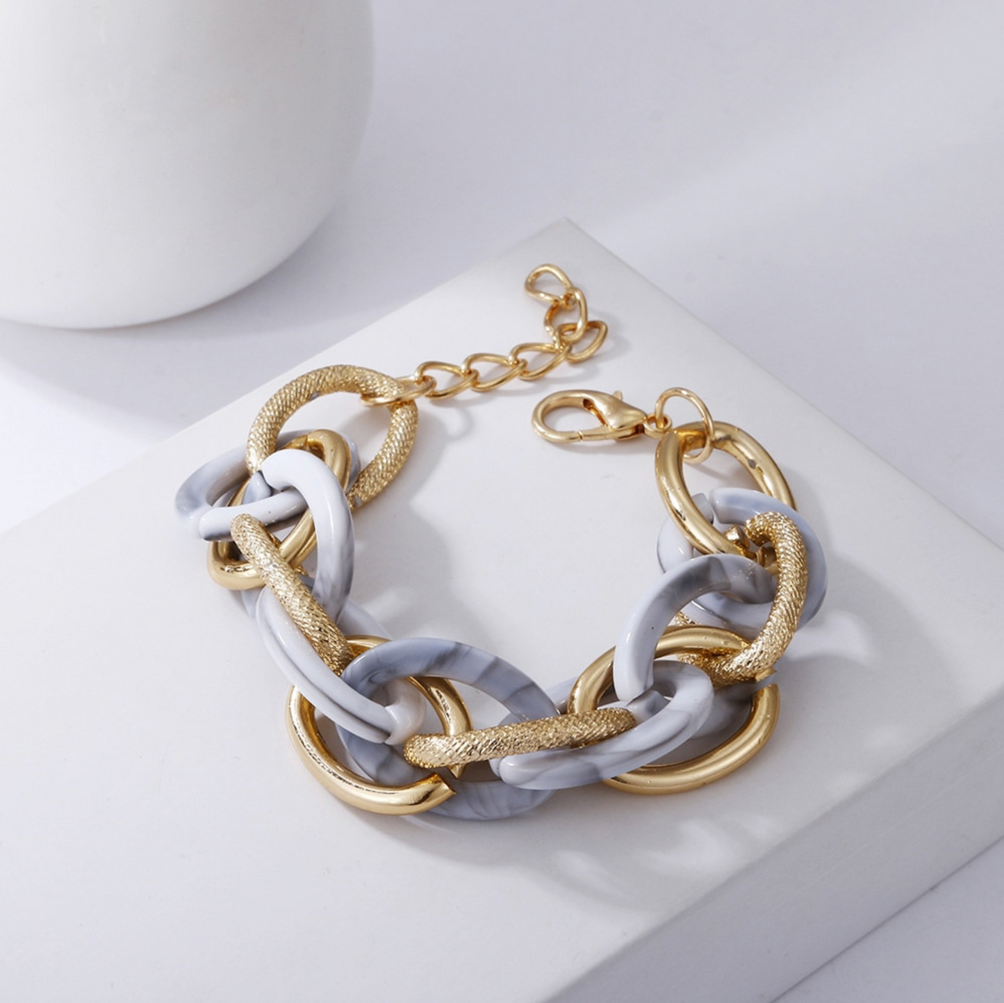 Goldtone Grey Marbled Chain Link Bracelet