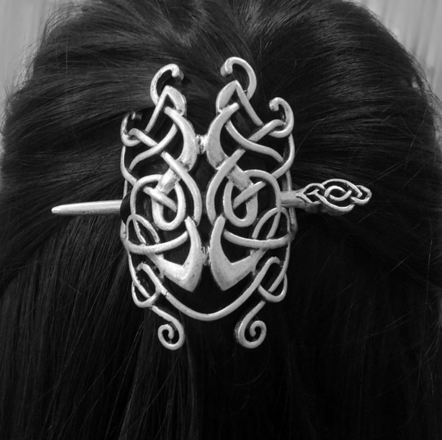 Silvertone Infinity Knot Hair Pin