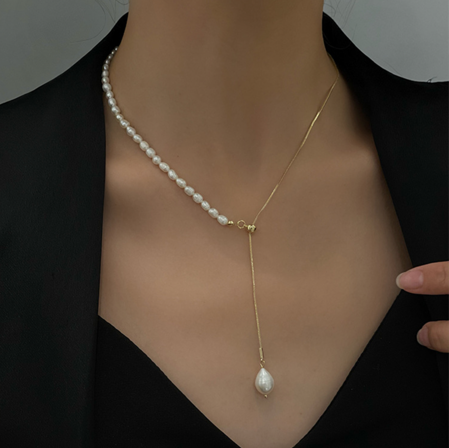 Goldtone Freshwater Pearl Lariat Style Necklace