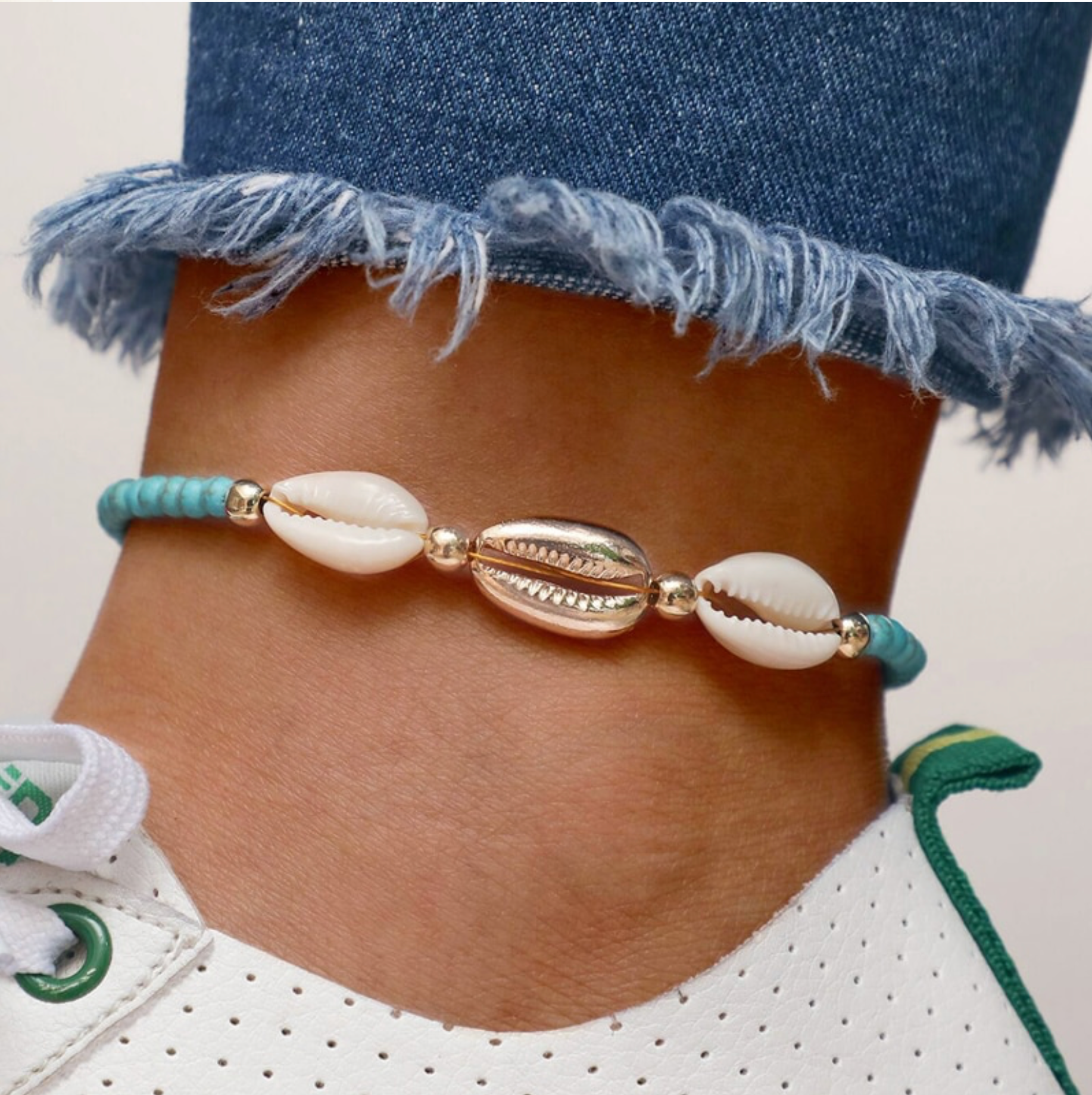 Turquoise Beaded White Gold Shell Anklet